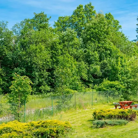 Z Balkonami, Spokojna Okolica *