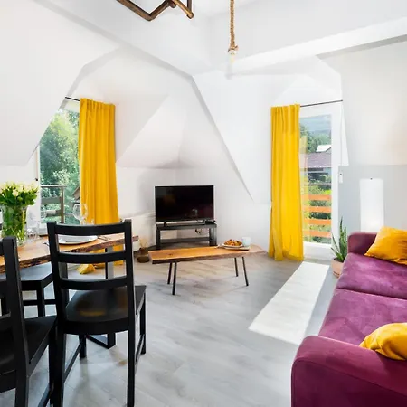 Z Balkonami, Spokojna Okolica Apartament *