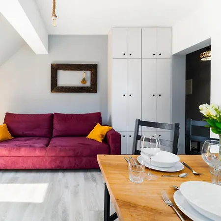 Z Balkonami, Spokojna Okolica 카르파츠